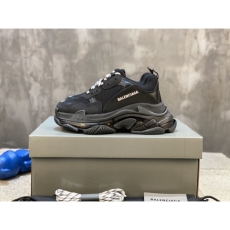 Balenciaga Sneakers